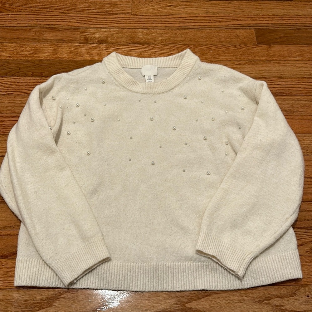 H&M Embellished Pearl Sweater